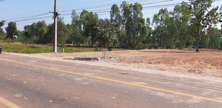 ขายที่ดินถมแล้วบ้านโนนสูง-3-ล็อค-ล็อคละ-200-ตรวา