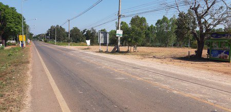 ขายที่ดินถมแล้วบ้านโนนสูง-3-ล็อค-ล็อคละ-200-ตรวา