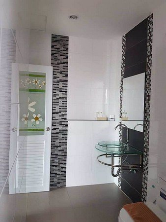 ขายรีสอร์ทพร้อมกิจการ-อบางละมุงพัทยา-เนื้อที่-1ไร่-105-ตารางวา