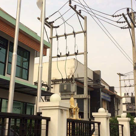 ขายโรงงาน-พร้อมผู้เช่า-อาคารบนที่ดิน-200-ตารางวา