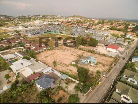 ขายที่ดินแปลงงามพร้อมบ้าน-พัทยาใต้-เนื้อที่-3-ไร่-ซอยสุขุมวิท87-ติดถนนหนองกระบอก