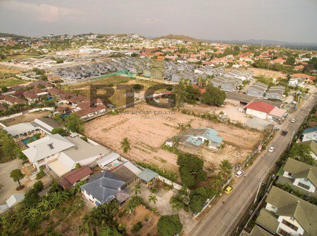 ขายที่ดินแปลงงามพร้อมบ้าน-พัทยาใต้-เนื้อที่-3-ไร่-ซอยสุขุมวิท87-ติดถนนหนองกระบอก