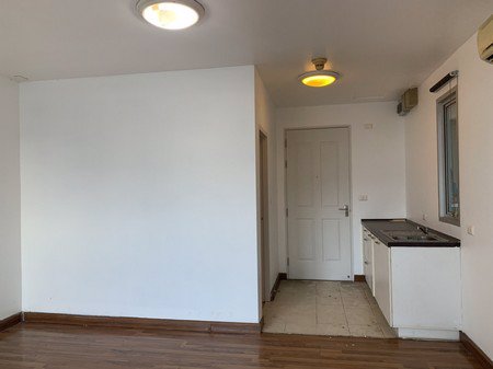 ขายคอนโดห้องสตูดิโอ-sukhumvit-plus-พระโขนง-แหล่งชุมชนใกล้ศูนย์การค้าและbts