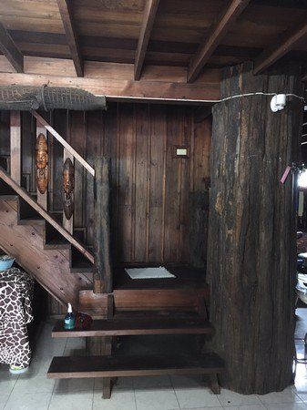 ขายบ้านไม้สักมีโฉนด-อเมือง-จลำปาง-จำนวน-3-หลัง