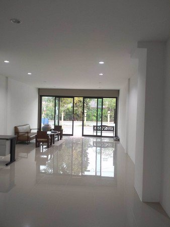 ขายด่วน-town-home-กึ่ง-อาคารพาณิชย์-หลังใหม่-198-ล้าน-ราคาถูก-ใกล้ตลาดน้ำอัมพวา