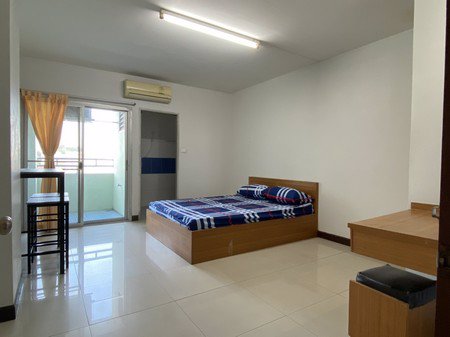 ขายอพาร์ตเม้นท์-ลาดพร้าว-41-แยก-6-5-อยู่ย่านใจกลางเมือง