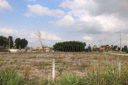 ขายที่ดินเปล่า-ติดถนนสายเอกปลวกแดง-จังหวัดระยอง