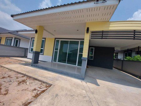 ขายบ้านเดี่ยวสร้างใหม่-3-หลัง-พร้อมที่ดินเหลืออีก-1-ไร่กว่า-นิคมพัฒนา-ระยอง