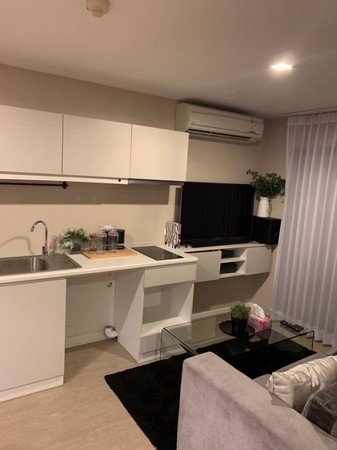 คอนโดให้เช่า-ห้องใหม่มาก-พร้อมอยู่-ห้องมุม-ย่านใจกลางเมือง