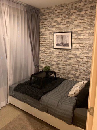 คอนโดให้เช่า-ห้องใหม่มาก-พร้อมอยู่-ห้องมุม-ย่านใจกลางเมือง