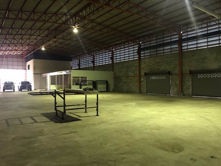 ขาย-เช่าโกดังพร้อมบ้านออฟฟิต-ในเมืองสุพรรณบุรีใกล้ไทวัสดุ-คุณศักดิ์-0985564091