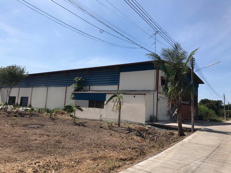 ขาย-เช่าโกดังพร้อมบ้านออฟฟิต-ในเมืองสุพรรณบุรีใกล้ไทวัสดุ-คุณศักดิ์-0985564091