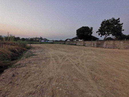 ขายที่ดินถมแล้ว-อแม่ริม-จเชียงใหม่-มองเห็นแนวเขาดอยสุเทพ