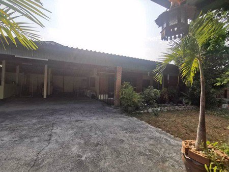 ขายที่ดินพร้อมสิ่งปลูกสร้าง-ตริมใต้-อแม่ริม-จเชียงใหม่