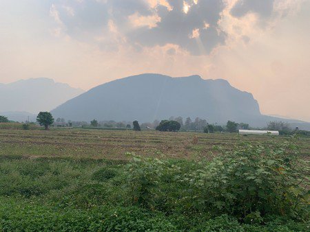 ขายที่ดินวิวขั้นเทพ-บรรยากาศสุดยอด-ด้านหน้ามองเห็นวิวดอยนางและดอยหลวงเชียงดาว