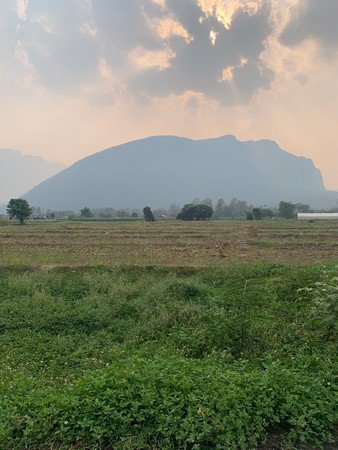 ขายที่ดินวิวขั้นเทพ-บรรยากาศสุดยอด-ด้านหน้ามองเห็นวิวดอยนางและดอยหลวงเชียงดาว