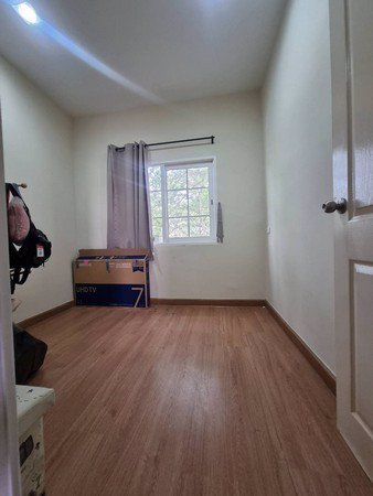 ทาวน์โฮม-golden-town-นวมินทร์42-เข้า-ออก-สะดวก-เดินทางง่าย