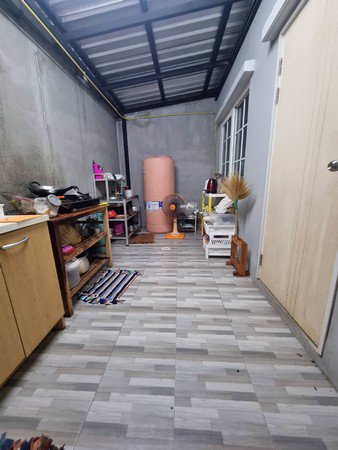 ทาวน์โฮม-golden-town-นวมินทร์42-เข้า-ออก-สะดวก-เดินทางง่าย