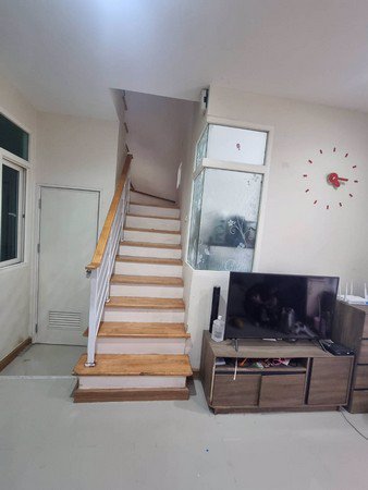 ทาวน์โฮม-golden-town-นวมินทร์42-เข้า-ออก-สะดวก-เดินทางง่าย