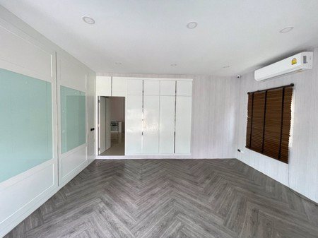 ขายบ้านเดี่ยว-2-ชั้น-หมู่บ้านปรีชา-ซร่มเกล้า-1