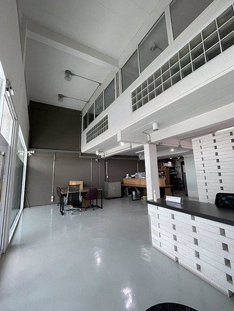 ขายอาคารพานิชย์-หลังหัวมุม-2-ห้องติดกัน-ติดถนนพุทธบูชาเนื้อที่38-ตารางวา