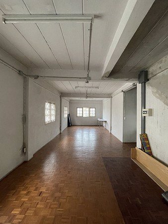 ขายอาคารพานิชย์-หลังหัวมุม-2-ห้องติดกัน-ติดถนนพุทธบูชาเนื้อที่38-ตารางวา