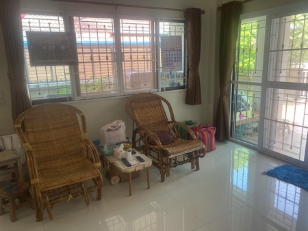 ขายบ้านพร้อมที่ดิน-หมู่บ้านปิยะวัฒน์-บางแสน-เฟส-3