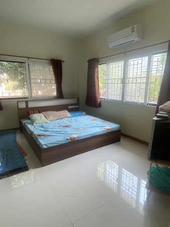 ขายบ้านพร้อมที่ดิน-หมู่บ้านปิยะวัฒน์-บางแสน-เฟส-3