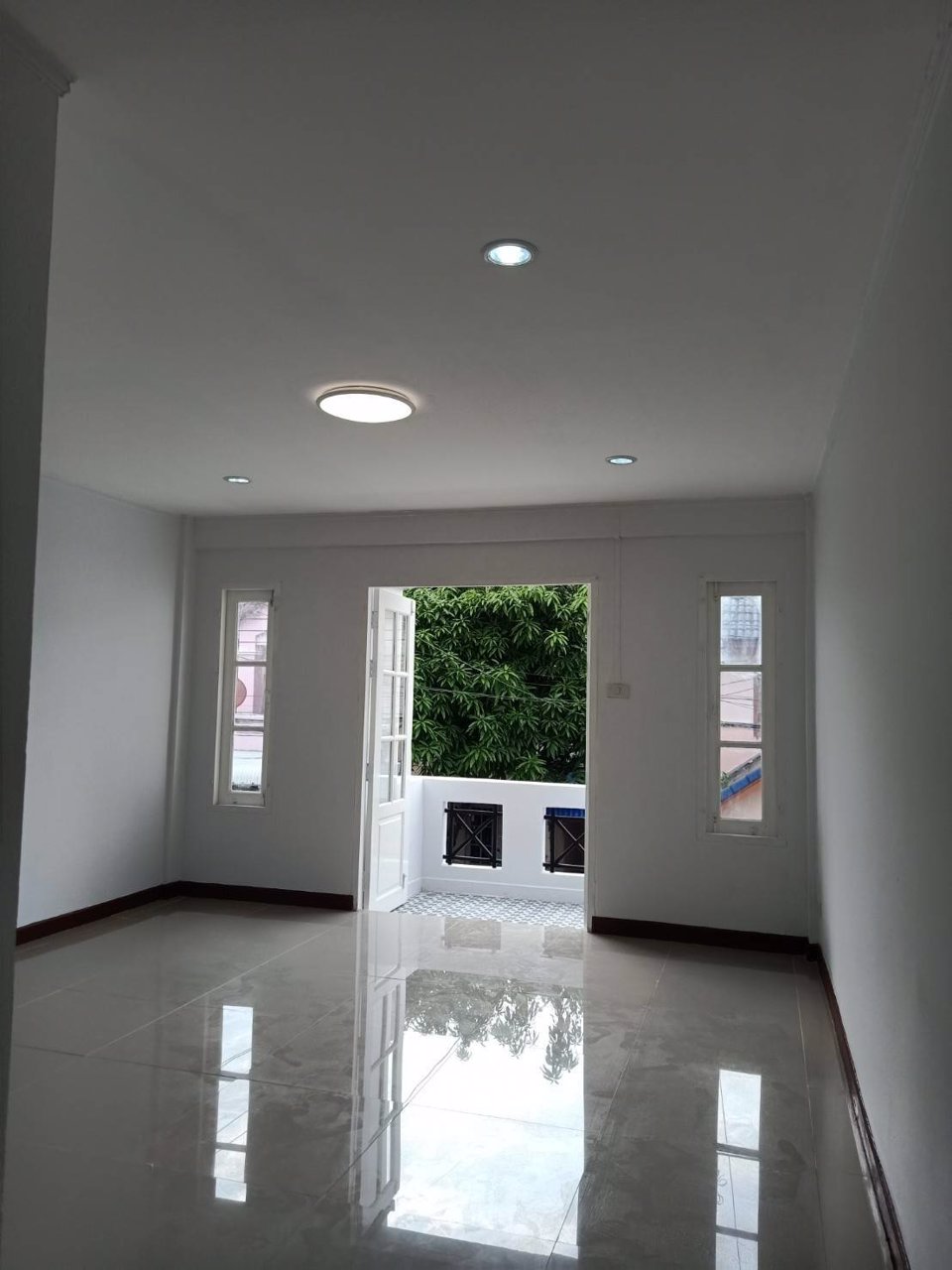 ขายทาวน์เฮ้าส์หมู่บ้านลุมพินี-บางบัวทอง-ราคาโปรโควิด