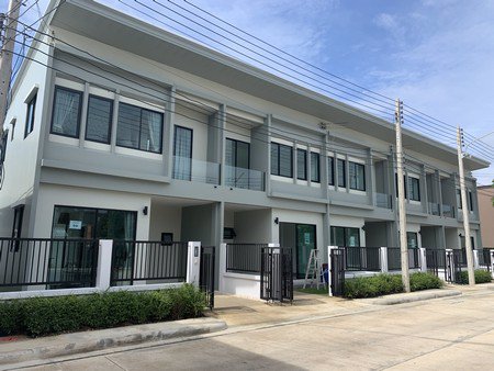 ทาวน์โฮม-โครงการแกรนดิตี้-เพชรเกษม-พุทธมณฑลสาย7-เรียบหรู-พร้อมอยู่-จนครปฐม