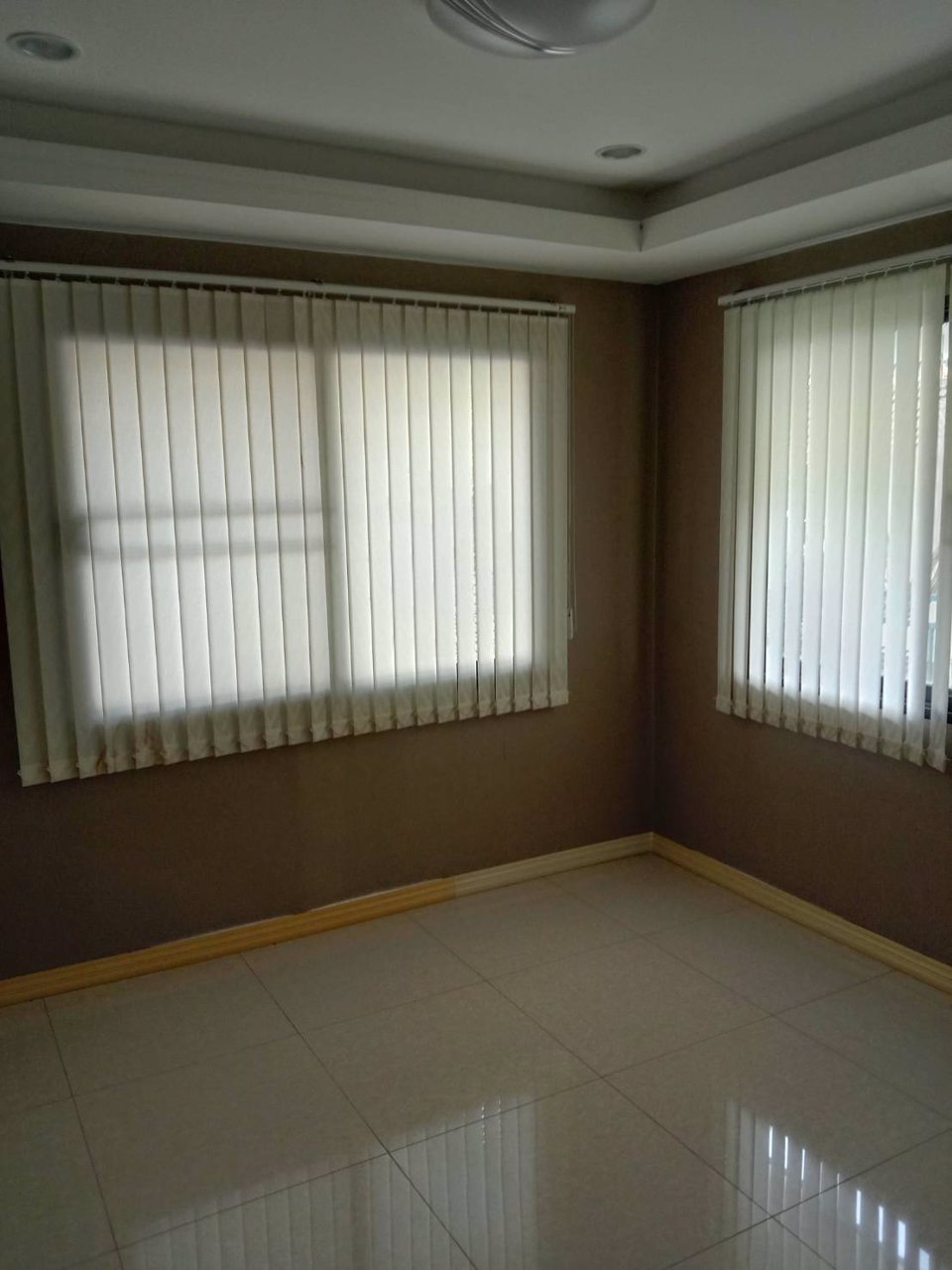 ขายทาวว์เฮ้า-2-ชั้น-หมู่บ้านพฤกษา15-ราคา-295-ล้านบาท-พร้อมโอน