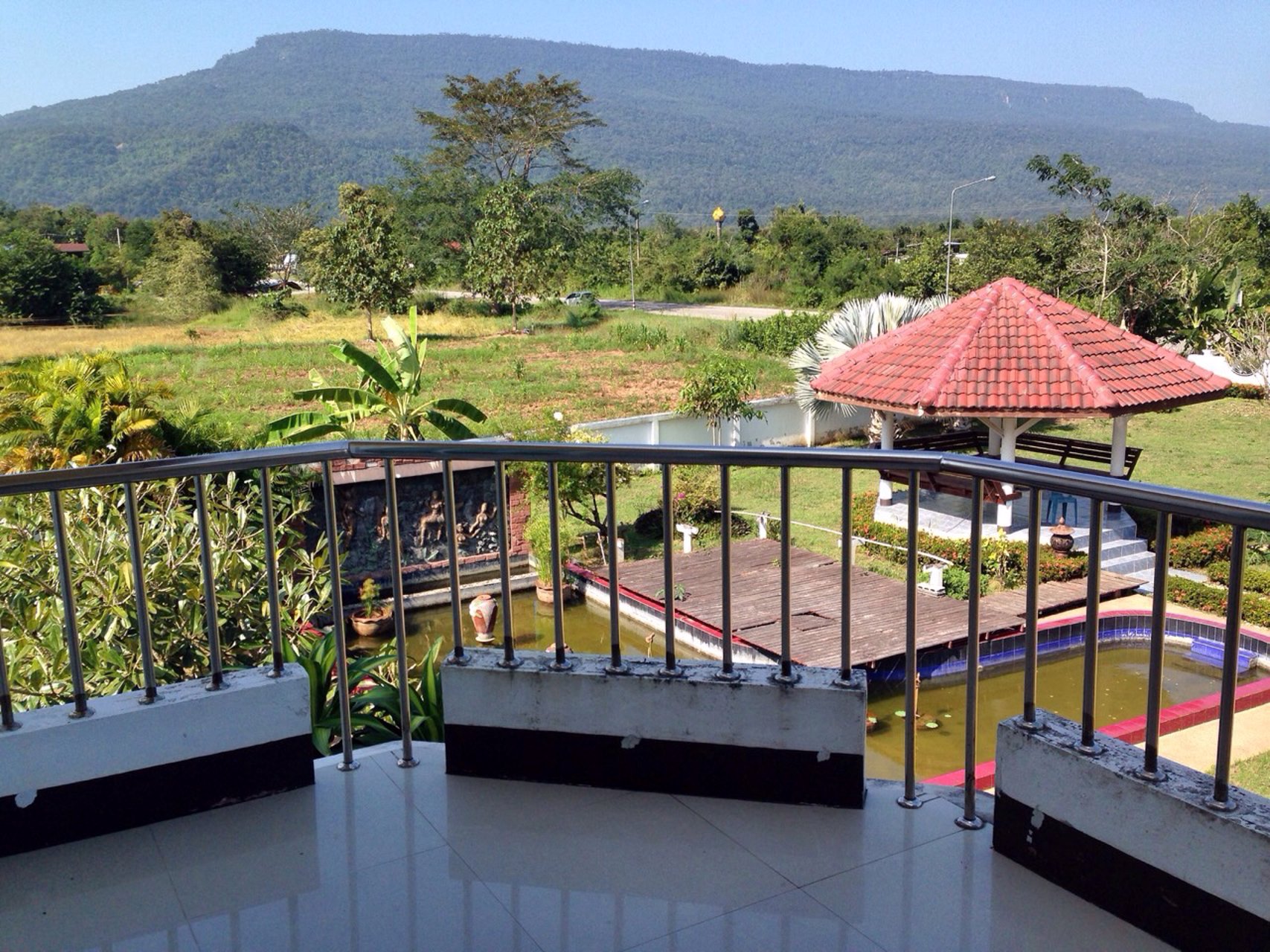 ขายบ้านเดี่ยว-2-ชั้น-พร้อมที่ดิน-ติดทางขึ้นภูกระดึง-อำเภอภูกระดึง-จังหวัดเลย