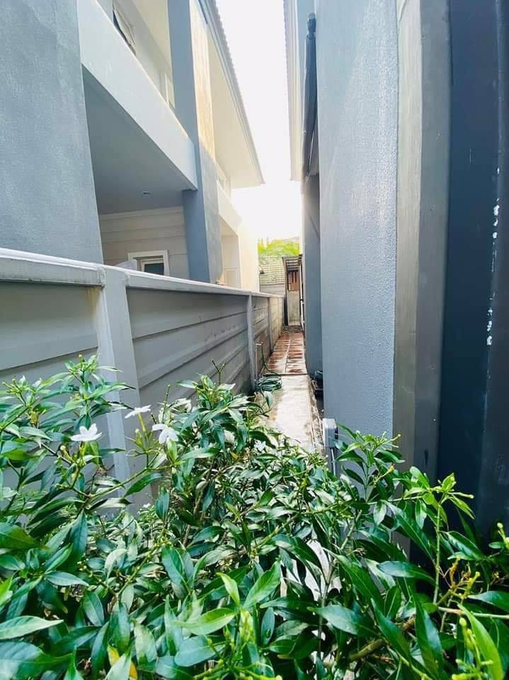 ขายบ้านเดี่ยวหลังใหญ่-หมู่บ้านธาราราชพฤกษ์-ปิ่นเกล้า-บางกรวย-นนทบุรี