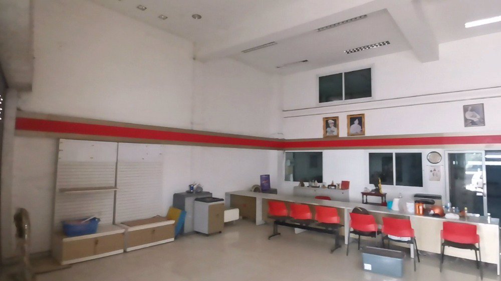 ขายอาคารพาณิชย์-3-คูหา-5-ชั้น-ทำเลดี-เหมาะสำหรับทำธุรกิจ-อำเภอเมือง-จังหวัดเพชรบูรณ์