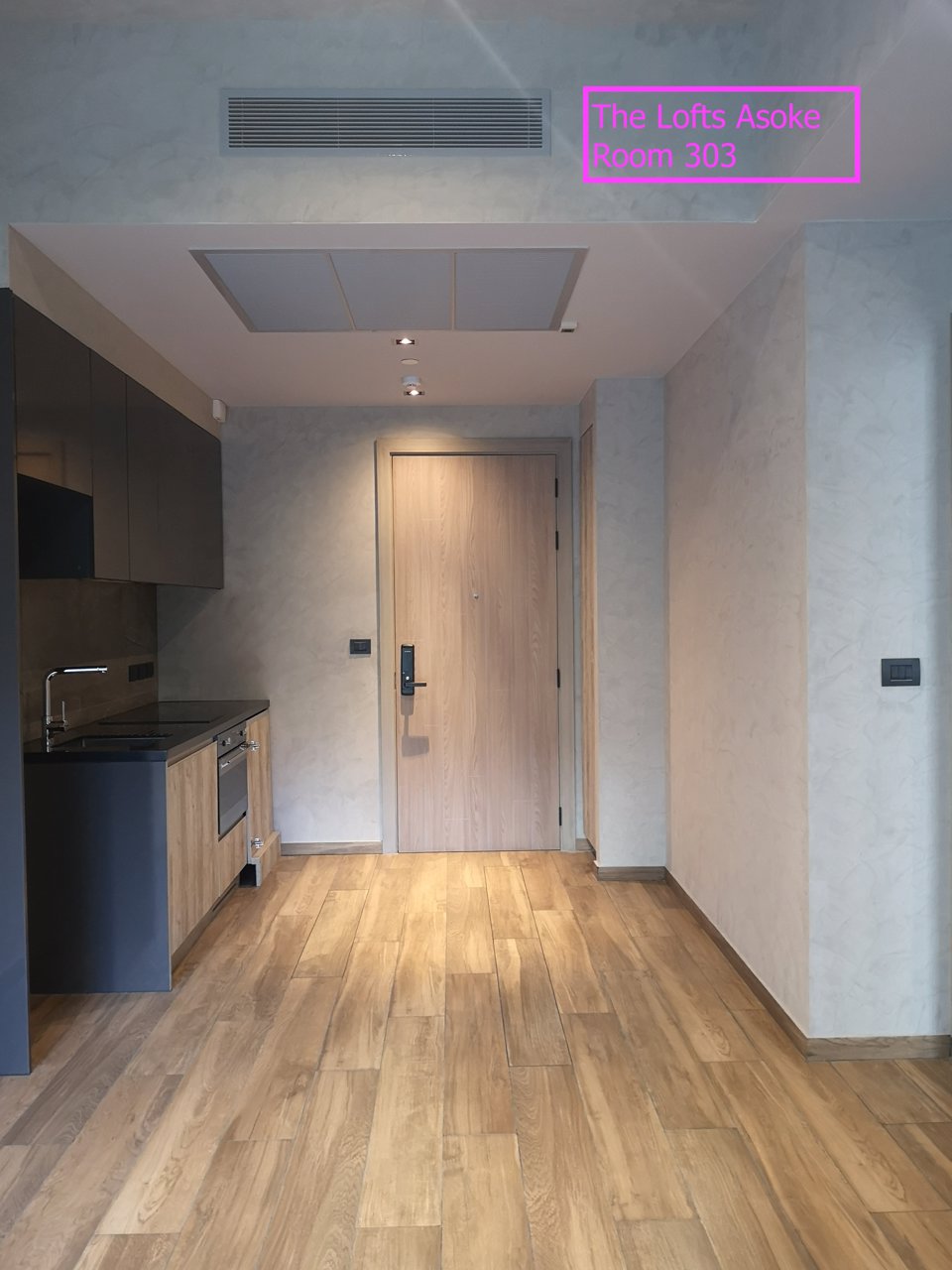 ขายคอนโด-the-lofts-asoke-สวยหรู-ใจกลางเมือง-อโศก-กรุงเทพมหานคร