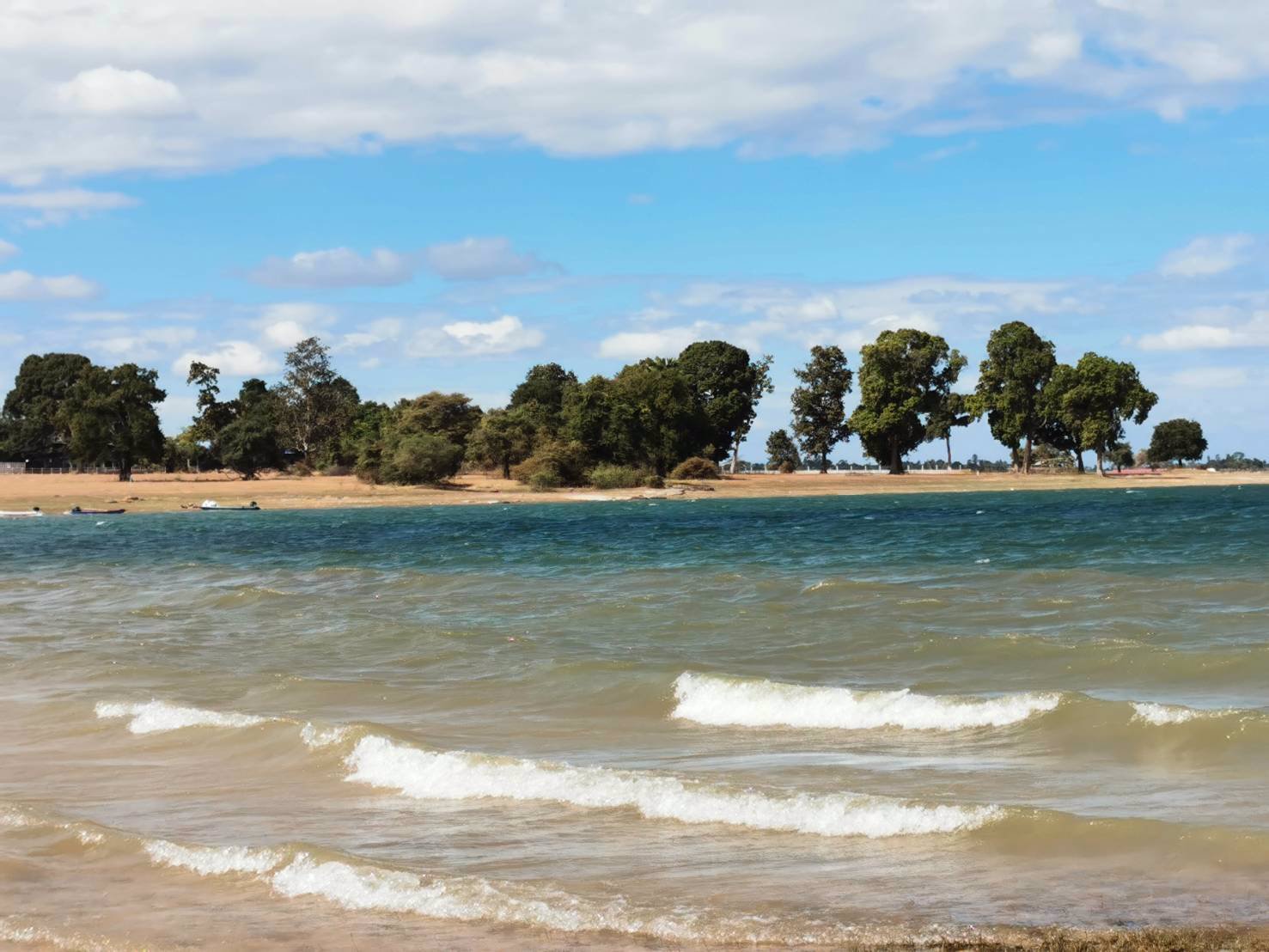 ขายที่ริมเขื่อนสิรินธร-ดั่งวิมานบนดิน-21-ไร่-อสิรินธร-จอุบล