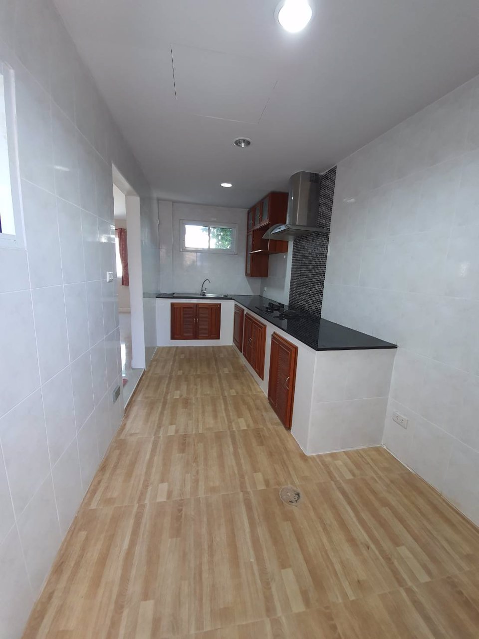 ขายบ้านเดี่ยว-2-ชั้น-หลังมุม-หมู่บ้านชวนชื่นประชาอุทิศ-เขตทุ่งครุ-กรุงเทพมหานคร