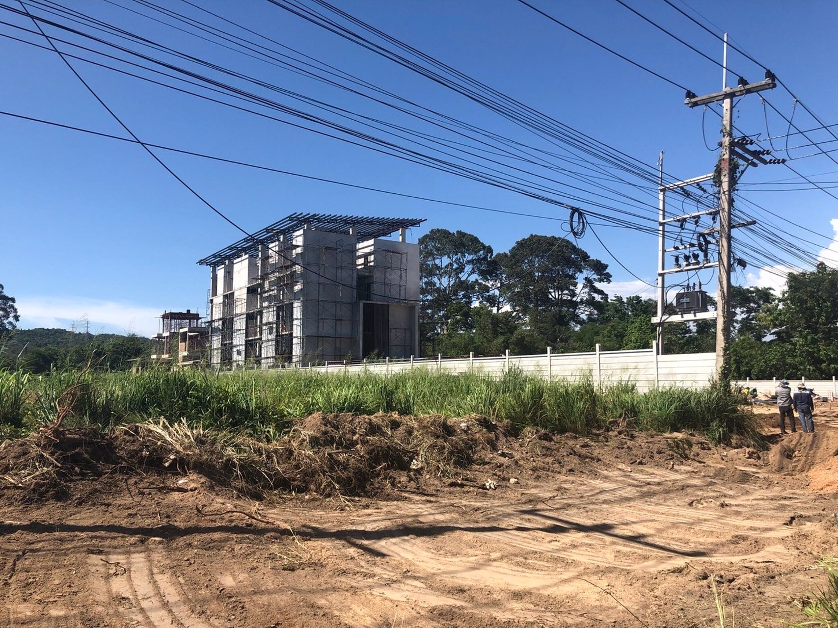 ขายที่ดิน-ทำเลดี-เหมาะสำหรับสร้างธุรกิจ-บางละมุง-จังหวัดชลบุรี