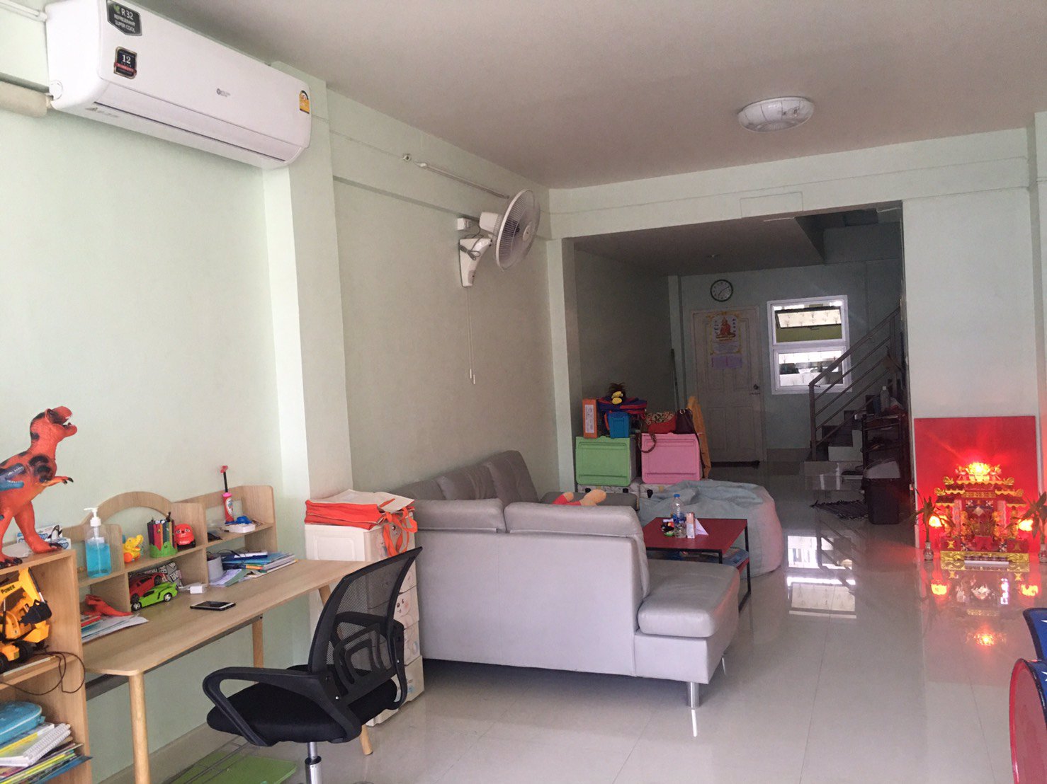 ขายอาคารพาณิชย์-3-ชั้นครึ่ง-ทำเลธุรกิจ-คลองหนึ่ง-จังหวัดปทุมธานี