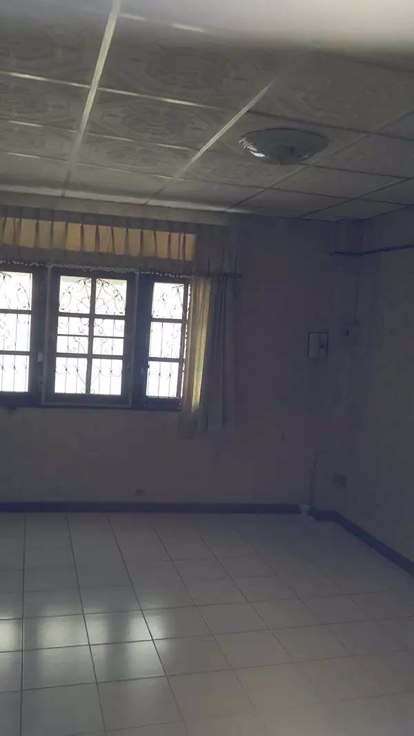 ขายตึกแถว-3-ชั้น-หน้าร้านไปทิศใต้-ทำเลดีพิมพสุตในเมืองขอนแก่น