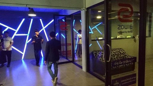 ให้เช่า-เซ้ง-อาคารพาณิชย์-10-คูหา-ซอยรามคำแหง-24-กรุงเทพฯ-ทำเลดีเยี่ยม