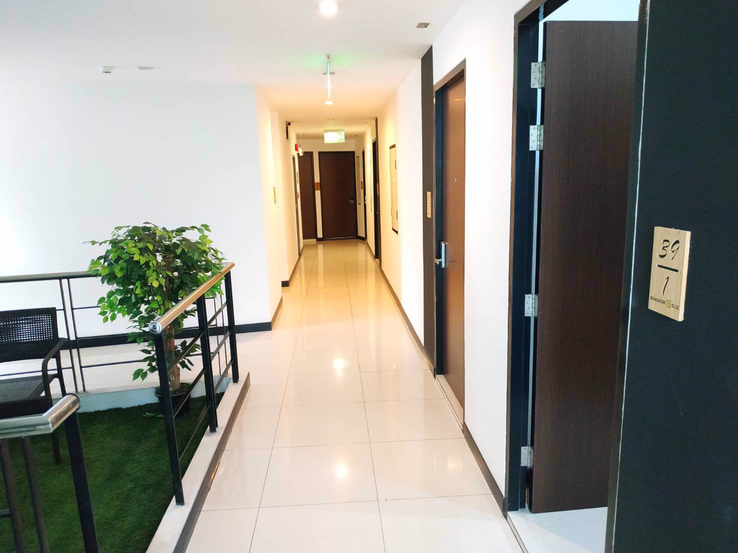 ขายและให้เช่าคอนโดพร้อมอยู่-แบงค์คอก-เฟ-ลิซ-สุขุมวิท-69-สามารถผ่อนตรงกับเจ้าของโดยตรง