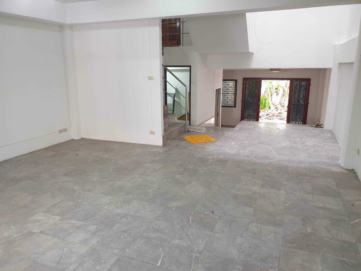 ขายที่ดินพร้อมทาวน์เฮาส์-3-ชั้น-แถวสนามบินน้ำ-ซนนทบุรี-26