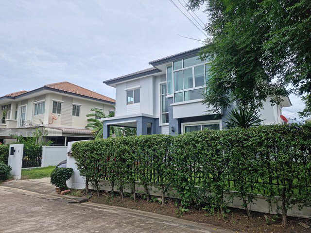 ขายบ้านเดี่ยวหมู่บ้านพฤกษาวิลเลจ-31-เดอะซีซั่น-กาญจนาภิเษก-บางใหญ่-นนทบุรี