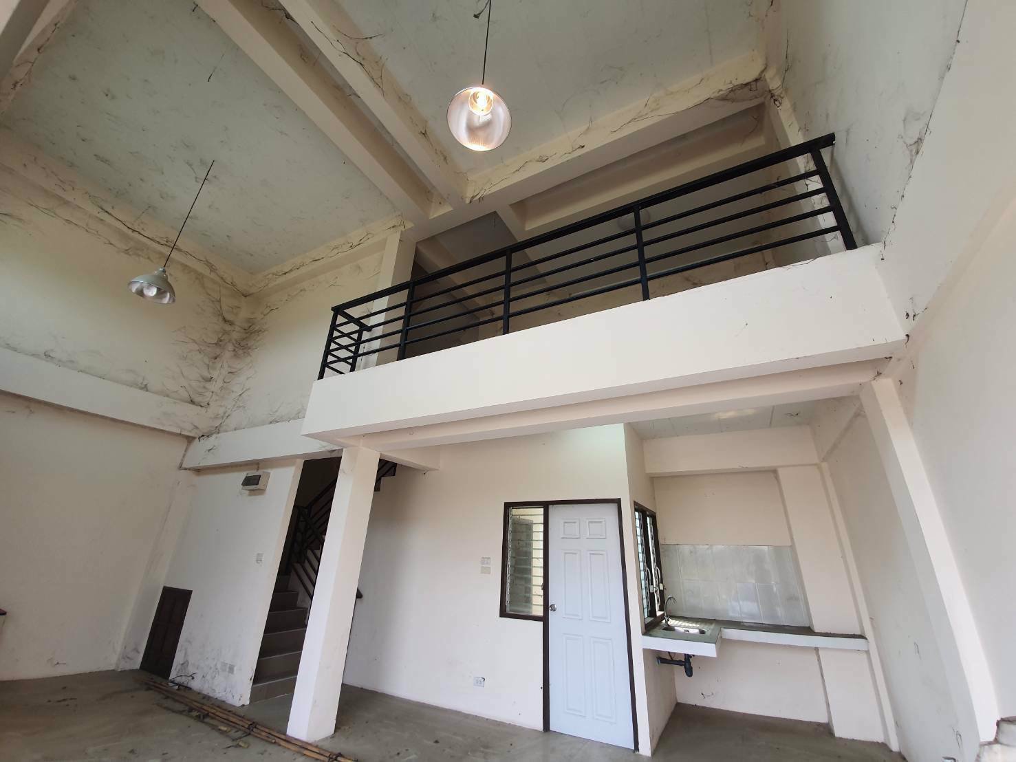 ขาย-อาคารพานิชย์-2-คูหาติดกัน-ทำเลทอง-ใกล้สนามบิน-ค้าขายและอยู่อาศัย-เดินทางและจอดรถสะดวก