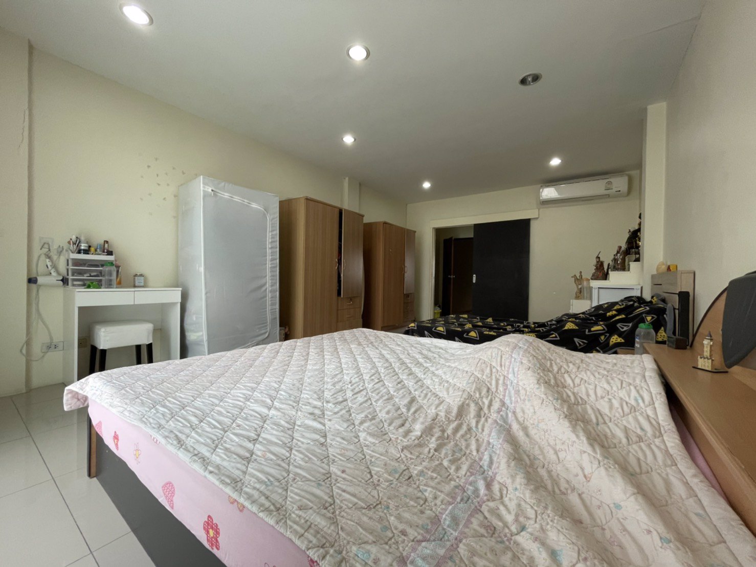 ขายอาคารพาณิชย์สไตล์โฮมออฟฟิศ-ทำเลดีในศรีนครินทร์-เขตบางนา-จังหวัดกรุงเทพฯ