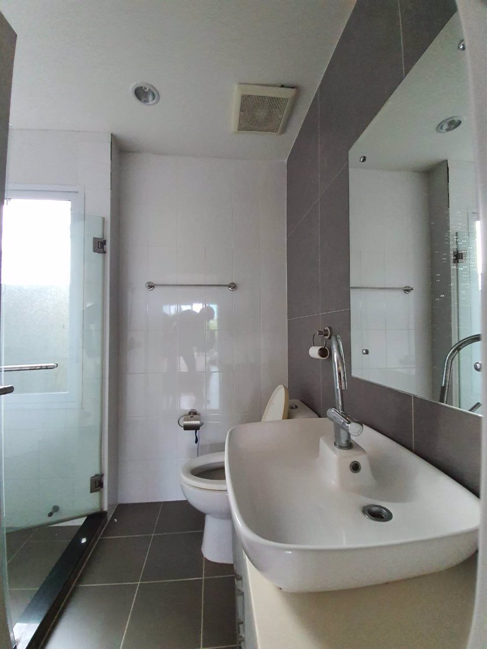 ขายทาวน์โฮม-3-ชั้น-หมู่บ้านพาทิโอ-พระรามสอง-บ้านสวย-สภาพนางฟ้า