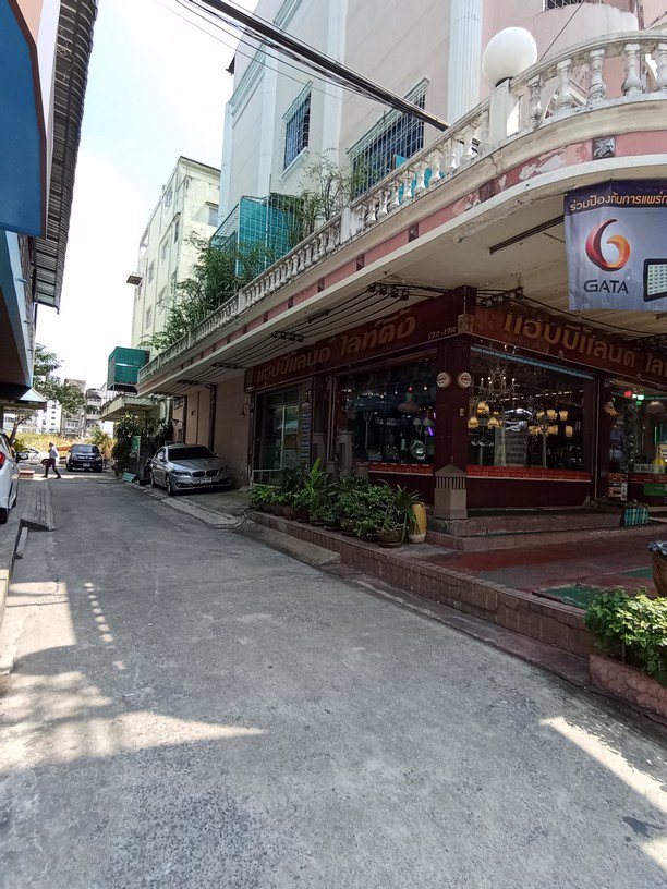 ขายอาคารพาณิชย์4ชั้น-2คูหา-หลังมุม-32ตรวา-แฮปปี้แลนด์สาย1