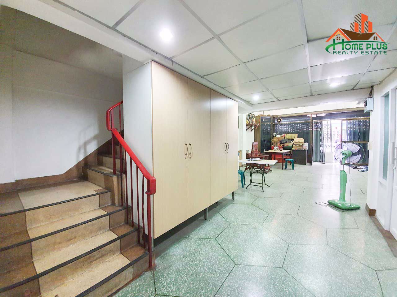 อาคารพาณิชย์-4-ชั้น-2-คูหา-สีลม