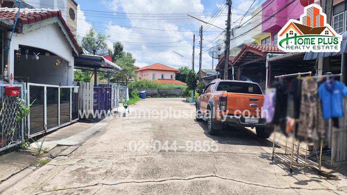 หมู่บ้านอยู่เจริญเปรมประชา-ซอยอยู่เจริญ-ถนนเดชอุดม-กำแพงเพชร-ใกล้สนามบินดอนเมือง-